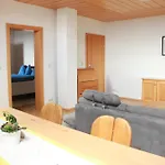 Am Bio-bauernhof *