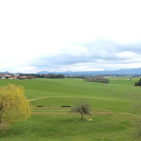 公寓 Am Bio-bauernhof 滨湖上特鲁姆